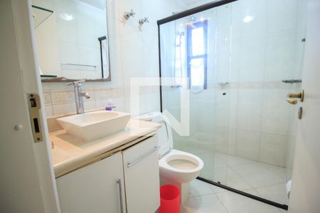 Apartamento à venda com 134m², 3 quartos e 2 vagas Apartamento à venda com 134m², 3 quartos e 2 vagasBanheiro 2