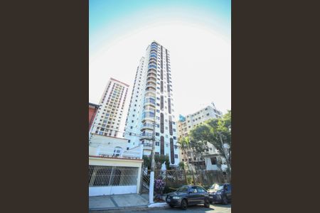 Apartamento à venda com 134m², 3 quartos e 2 vagas Apartamento à venda com 134m², 3 quartos e 2 vagasFachada