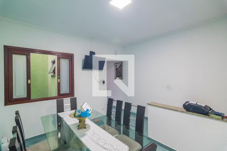 Casa à venda com 185m², 3 quartos e 3 vagas Casa à venda com 185m², 3 quartos e 3 vagasCopa