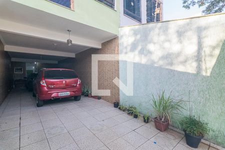 Casa à venda com 185m², 3 quartos e 3 vagas Casa à venda com 185m², 3 quartos e 3 vagasGaragem