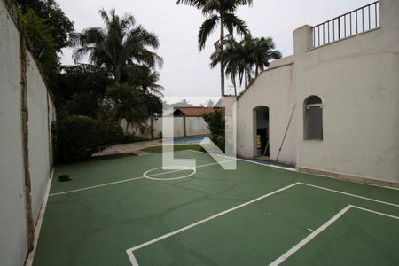 Casa para alugar com 700m², 5 quartos e 6 vagasQuadra