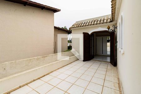 Casa para alugar com 700m², 5 quartos e 6 vagasVaranda