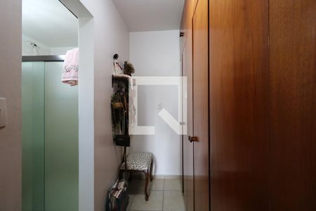 Apartamento à venda com 107m², 3 quartos e 2 vagasCloset da Suíte