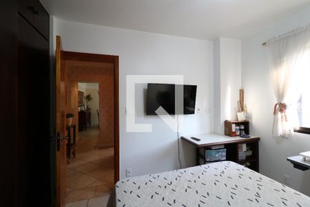 Apartamento à venda com 107m², 3 quartos e 2 vagasQuarto 2