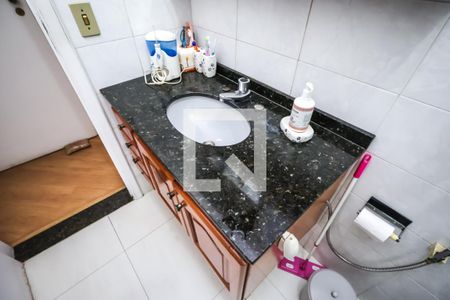 Casa à venda com 225m², 5 quartos e 2 vagas Casa à venda com 225m², 5 quartos e 2 vagasBanheiro Suíte 3