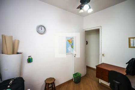 Casa à venda com 225m², 5 quartos e 2 vagas Casa à venda com 225m², 5 quartos e 2 vagasQuarto 4