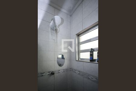 Casa à venda com 225m², 5 quartos e 2 vagas Casa à venda com 225m², 5 quartos e 2 vagasBanheiro Suíte 3