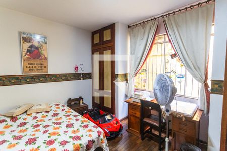 Casa à venda com 500m², 8 quartos e 4 vagas Casa à venda com 500m², 8 quartos e 4 vagasQuarto 3