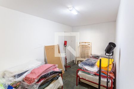 Casa à venda com 500m², 8 quartos e 4 vagas Casa à venda com 500m², 8 quartos e 4 vagasQuarto de Serviço