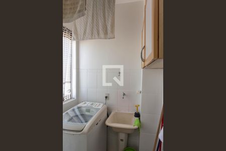 Apartamento à venda com 63m², 2 quartos e 1 vagaÁrea de Serviço