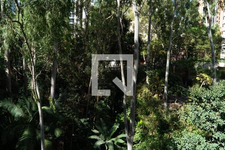 Apartamento à venda com 45m², 2 quartos e 1 vaga Apartamento à venda com 45m², 2 quartos e 1 vagaVista da Sacada