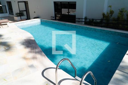 Apartamento à venda com 45m², 2 quartos e 1 vaga Apartamento à venda com 45m², 2 quartos e 1 vagaÁrea comum - Piscina