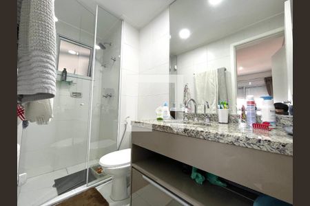 Apartamento para alugar com 149m², 3 quartos e 3 vagas Apartamento para alugar com 149m², 3 quartos e 3 vagasBanheiro da Suíte 2