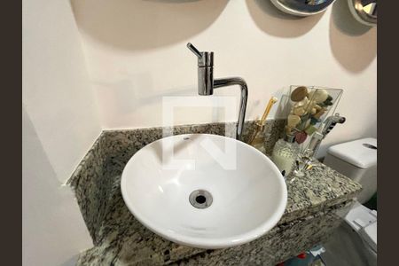 Apartamento para alugar com 149m², 3 quartos e 3 vagas Apartamento para alugar com 149m², 3 quartos e 3 vagasLavabo