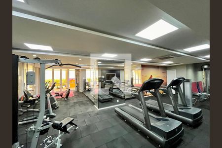 Apartamento para alugar com 149m², 3 quartos e 3 vagas Apartamento para alugar com 149m², 3 quartos e 3 vagasÁrea comum - Academia