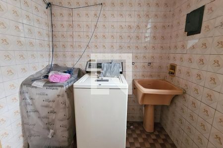 Casa à venda com 186m², 3 quartos e 2 vagasÁrea de Serviço