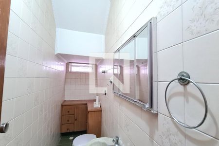 Casa à venda com 186m², 3 quartos e 2 vagasLavabo