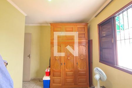 Casa à venda com 186m², 3 quartos e 2 vagasQuarto 1