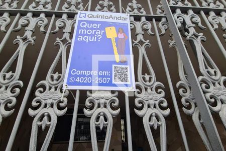 Casa à venda com 186m², 3 quartos e 2 vagasplaquinha