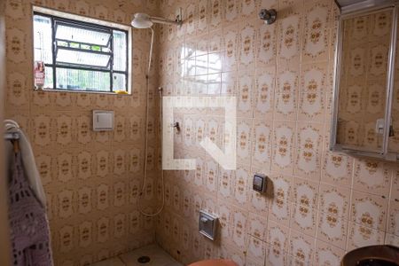 Casa à venda com 280m², 3 quartos e 5 vagasBanheiro do Quarto 1