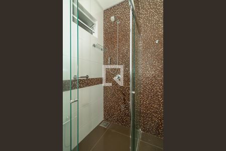 Apartamento para alugar com 194m², 3 quartos e 1 vaga Apartamento para alugar com 194m², 3 quartos e 1 vagaBanheiro da Suíte 3