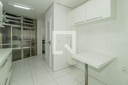 Apartamento para alugar com 194m², 3 quartos e 1 vaga Apartamento para alugar com 194m², 3 quartos e 1 vagaCozinha