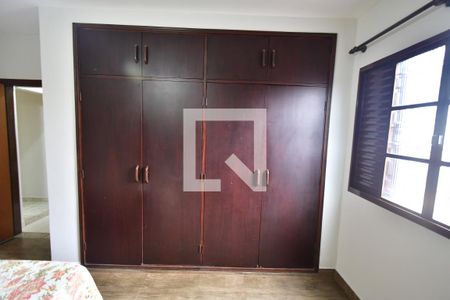 Casa para alugar com 1000m², 3 quartos e 6 vagasSuíte