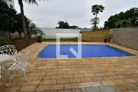 Casa para alugar com 1000m², 3 quartos e 6 vagasPiscina