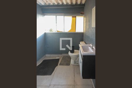 Casa à venda com 70m², 2 quartos e 1 vaga Casa à venda com 70m², 2 quartos e 1 vagaBanheiro do Salão