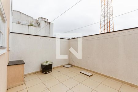 Casa à venda com 172m², 3 quartos e 2 vagas Casa à venda com 172m², 3 quartos e 2 vagasQuintal