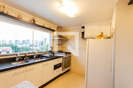 Casa à venda com 172m², 3 quartos e 2 vagas Casa à venda com 172m², 3 quartos e 2 vagasCozinha