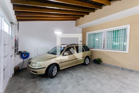 Casa à venda com 172m², 3 quartos e 2 vagas Casa à venda com 172m², 3 quartos e 2 vagasGaragem