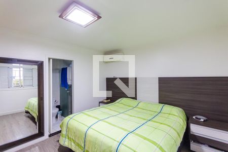 Casa à venda com 172m², 3 quartos e 2 vagas Casa à venda com 172m², 3 quartos e 2 vagasSuíte