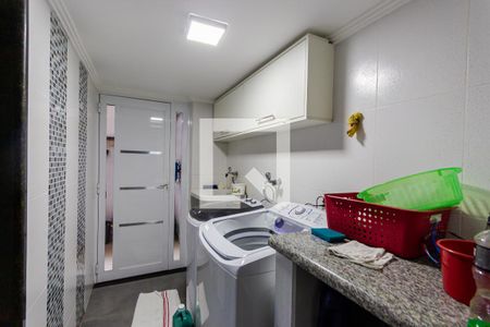 Casa à venda com 172m², 3 quartos e 2 vagas Casa à venda com 172m², 3 quartos e 2 vagasÁrea de Serviço