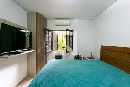Apartamento à venda com 300m², 4 quartos e sem vaga Apartamento à venda com 300m², 4 quartos e sem vagaSuíte