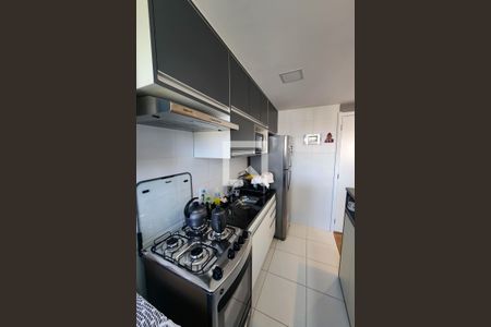 Apartamento à venda com 40m², 2 quartos e sem vaga Apartamento à venda com 40m², 2 quartos e sem vagaCozinha e Área de Serviço