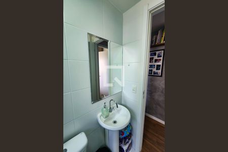 Apartamento à venda com 40m², 2 quartos e sem vaga Apartamento à venda com 40m², 2 quartos e sem vagaBanheiro