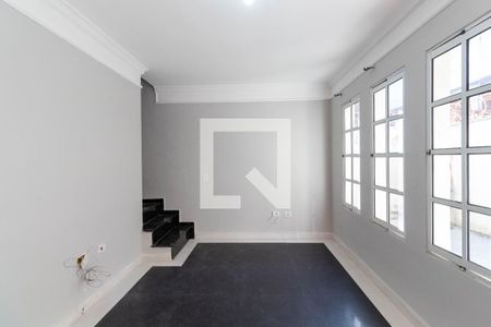 Sala de casa de condomínio para alugar com 2 quartos, 80m² em Vila Ré, São Paulo