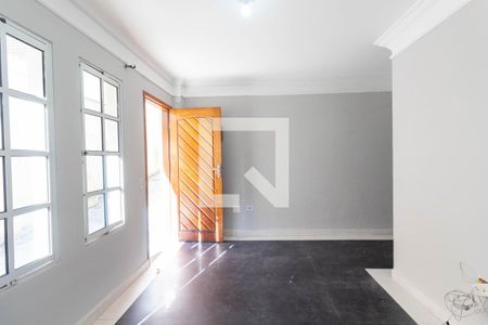 Sala de casa de condomínio para alugar com 2 quartos, 80m² em Vila Ré, São Paulo