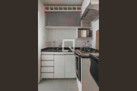 Apartamento à venda com 58m², 2 quartos e 1 vagaCozinha e Área de Serviço