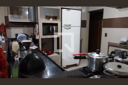 Casa à venda com 260m², 4 quartos e 1 vagaCozinha