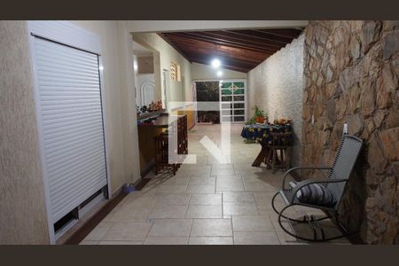 Casa à venda com 260m², 4 quartos e 1 vagaQuintal interno