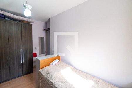 Casa à venda com 142m², 3 quartos e 3 vagas Casa à venda com 142m², 3 quartos e 3 vagasQuarto 3
