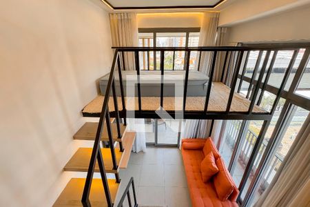 Studio à venda com 34m², 1 quarto e sem vaga Studio à venda com 34m², 1 quarto e sem vagaStudio - Mezanino