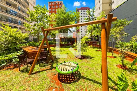 Studio à venda com 34m², 1 quarto e sem vaga Studio à venda com 34m², 1 quarto e sem vagaPlayground