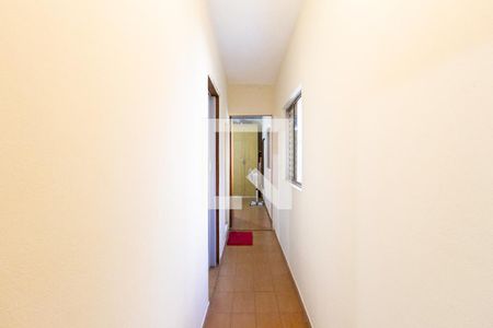 Casa à venda com 127m², 3 quartos e 2 vagasCorredor