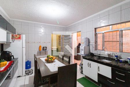 Casa à venda com 127m², 3 quartos e 2 vagasCozinha