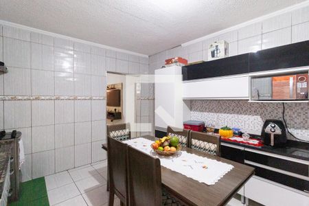 Casa à venda com 127m², 3 quartos e 2 vagasCozinha