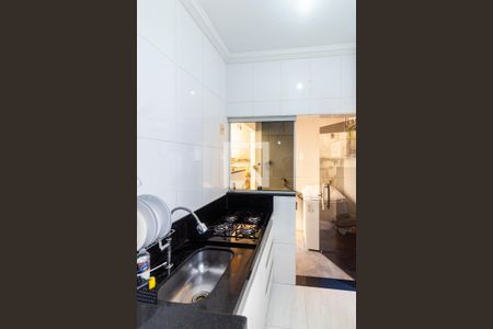 Apartamento à venda com 75m², 2 quartos e 1 vaga Apartamento à venda com 75m², 2 quartos e 1 vagaCozinha