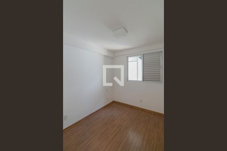 Quarto 1 de apartamento à venda com 3 quartos, 82m² em Vila Paquetá, Belo Horizonte